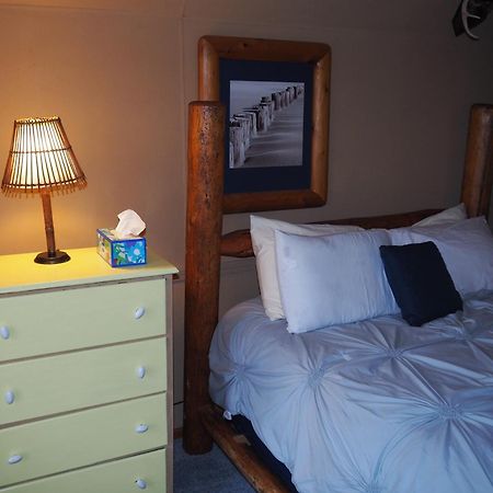 פרנקפורט Bayside Cottage - Remodeled And Great Location! מראה חיצוני תמונה