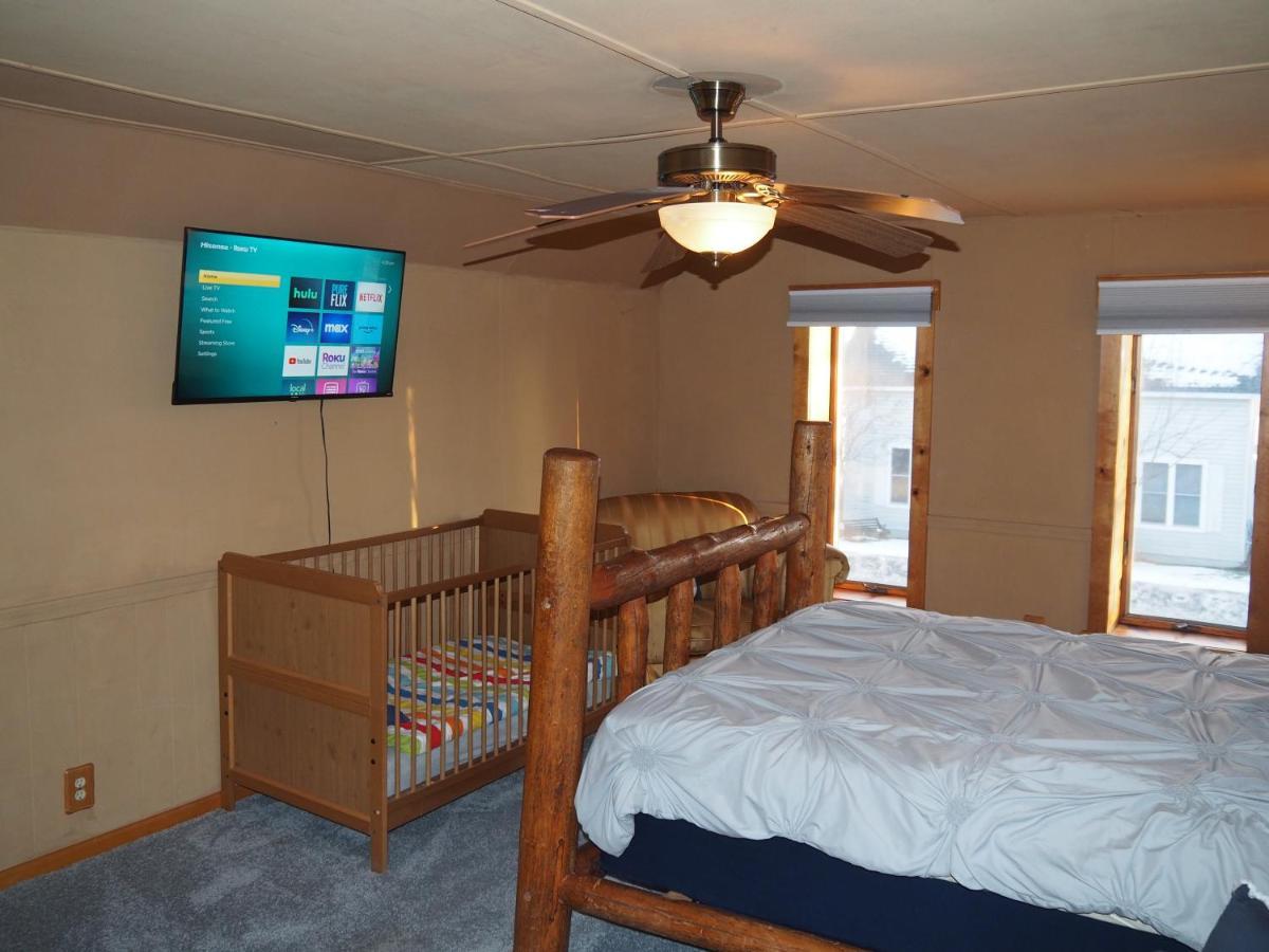 פרנקפורט Bayside Cottage - Remodeled And Great Location! מראה חיצוני תמונה