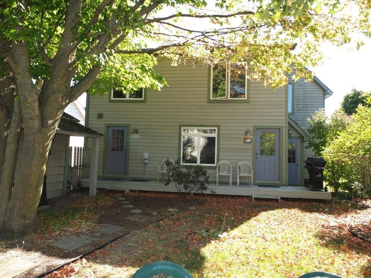 פרנקפורט Bayside Cottage - Remodeled And Great Location! מראה חיצוני תמונה